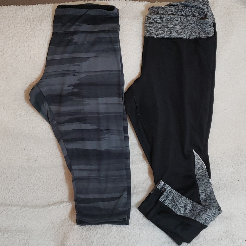 3💋 for $35 2pair Capris/Cropped Pants